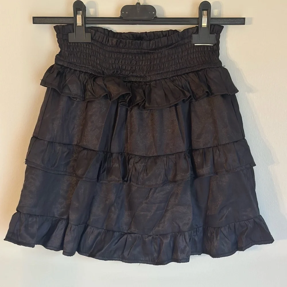 Hayden Girls Shimmery Ruffle Tiered Smocked Waist Skirt Skort Black Size Large